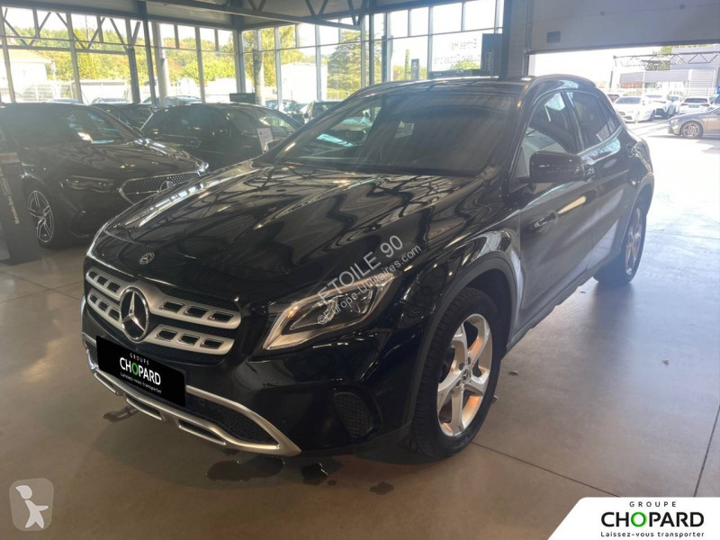 Лекотоварен автомобил Mercedes GLA 200 d 7-G...