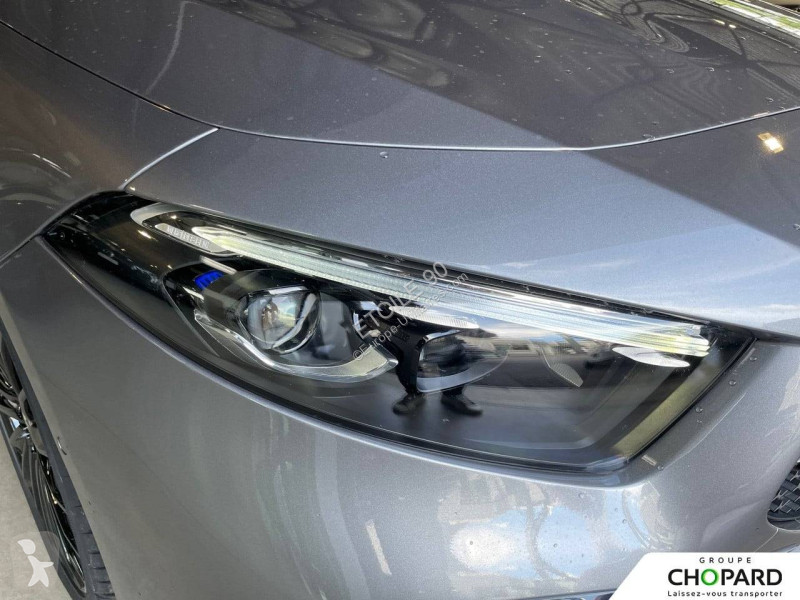 Лекотоварен автомобил Mercedes Classe A 250 e...