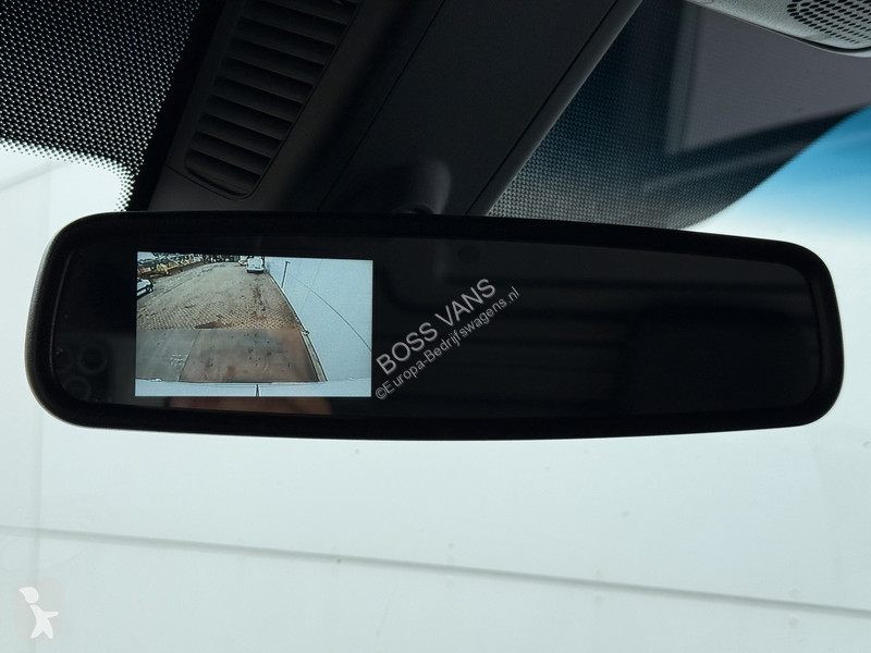 Лекотоварен автомобил Mercedes 312 55kWh L2H2...