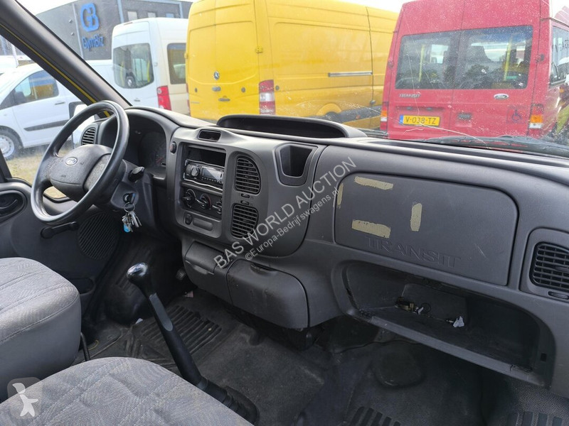Furgoneta Ford 125pk