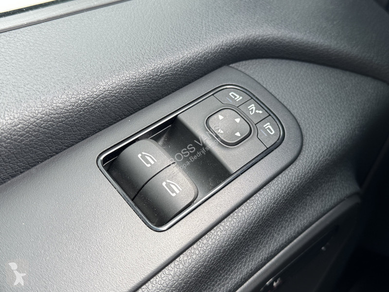 Лекотоварен автомобил Mercedes 314 Pro 81kWh...