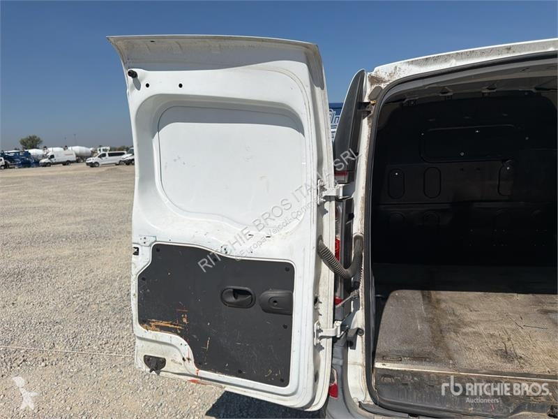 Furgoneta Renault Cargo Van