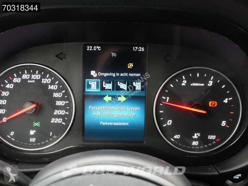 Furgoneta Mercedes 112 CDI L2H1 LED lima amera...