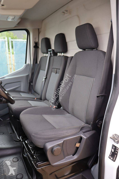 Furgoneta Ford