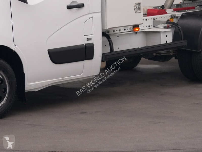 Bedrijfswagen Renault 145PK