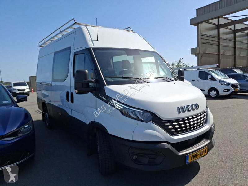 Furgoneta Iveco 3.0D 352L DC 6P. H2 AUT/ECC