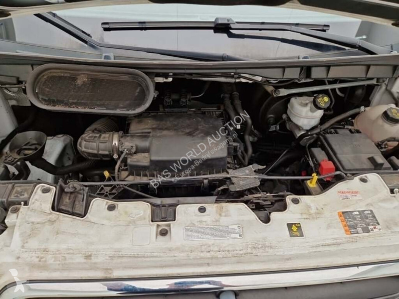 Užitkové vozidlo Ford 350 2.0 TDCI L3H2 Trend...