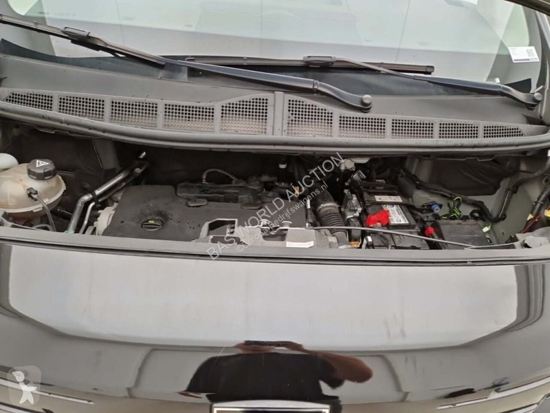 Užitkové vozidlo Peugeot 2.0 BlueHDi 145 EAT8...