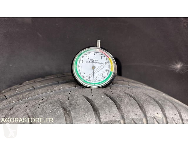 Коммерческий автомобиль