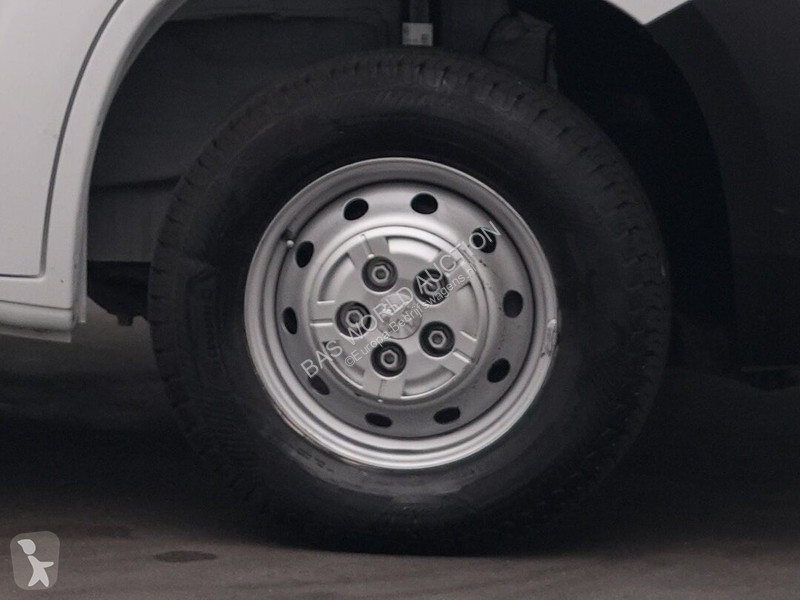 Furgoneta Peugeot 140PK