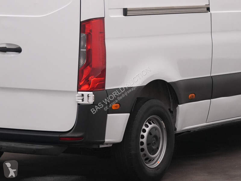 Haszongépjármű Mercedes 312