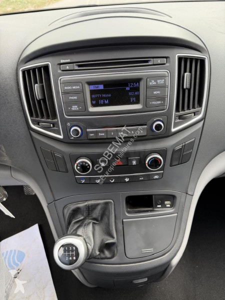 Veículo utilitário Hyundai H-1