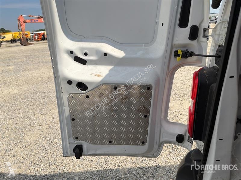 Veículo utilitário Citroën Cargo Van