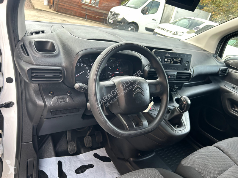 Užitkové vozidlo Citroën M 1000KG 1.5 Bluehdi...
