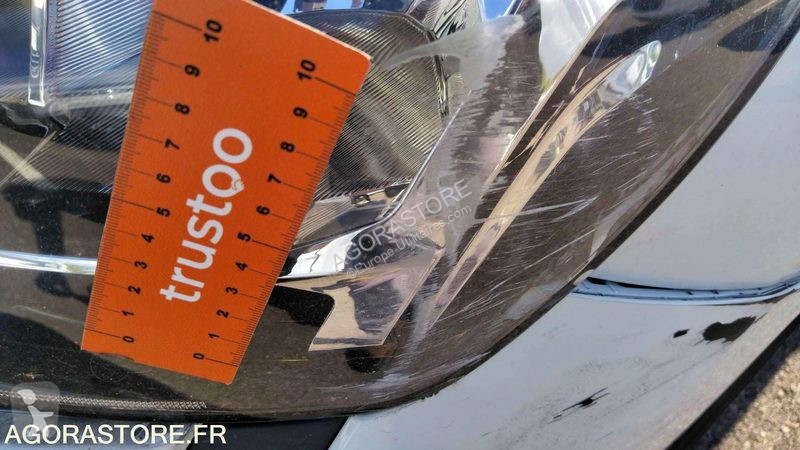 Véhicule utilitaire Peugeot 208