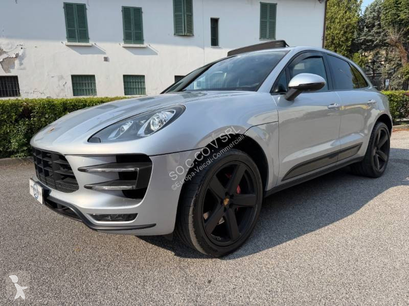 Véhicule utilitaire Porsche