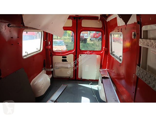 Коммерческий автомобиль Renault MASTER