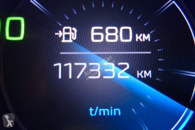 Veicolo commerciale Peugeot 1,5 HDI 130 BVA