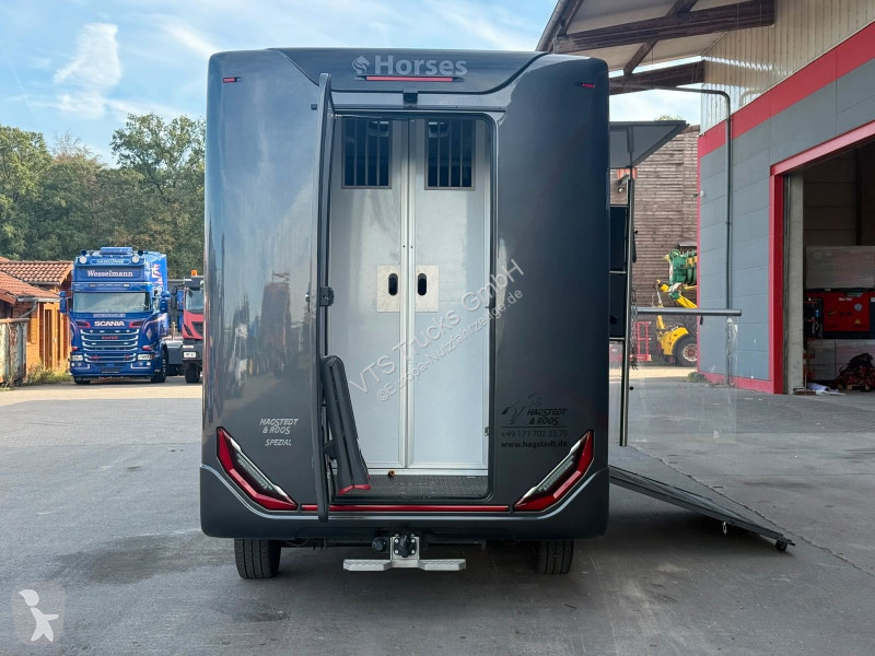 Autoutilitară Mercedes SODIAK HORSE 2 Pferde Luxus