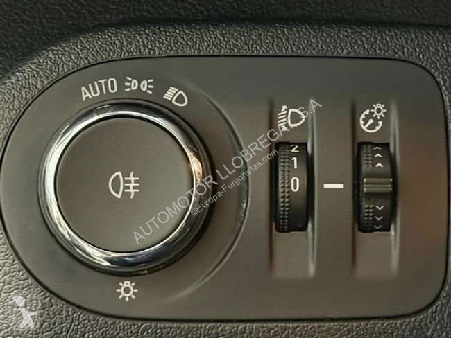 Véhicule utilitaire Opel