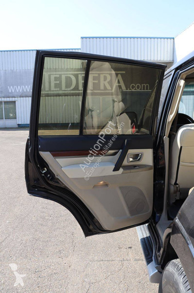 Véhicule utilitaire Mitsubishi