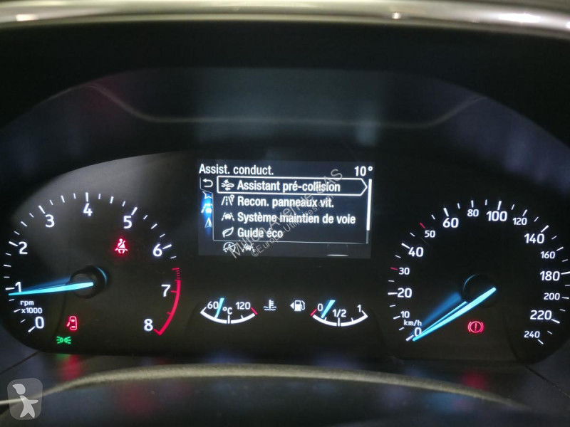Véhicule utilitaire Ford FOCUS 1.0 EcoBoost...