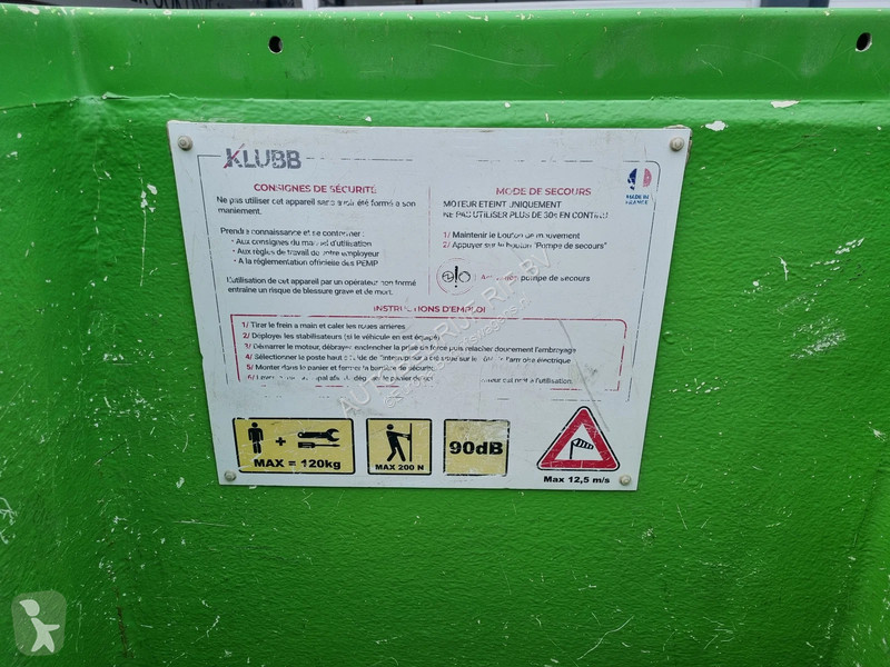 Véhicule utilitaire Renault 2.3 DCI Hoogwerker...