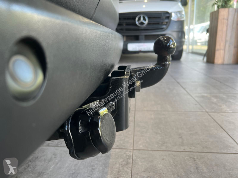 Véhicule utilitaire Maxus 9 L3H2...