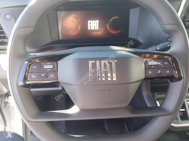 Véhicule utilitaire Fiat Scudo Combi Taille XL...