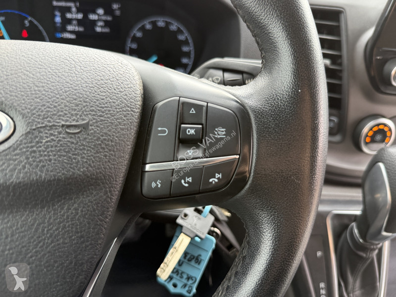 Véhicule utilitaire Ford 340 1.0 PHEV 120PK...