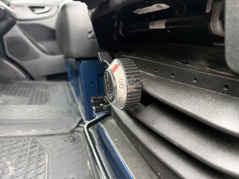 Véhicule utilitaire Mercedes 317 1.9 CDI