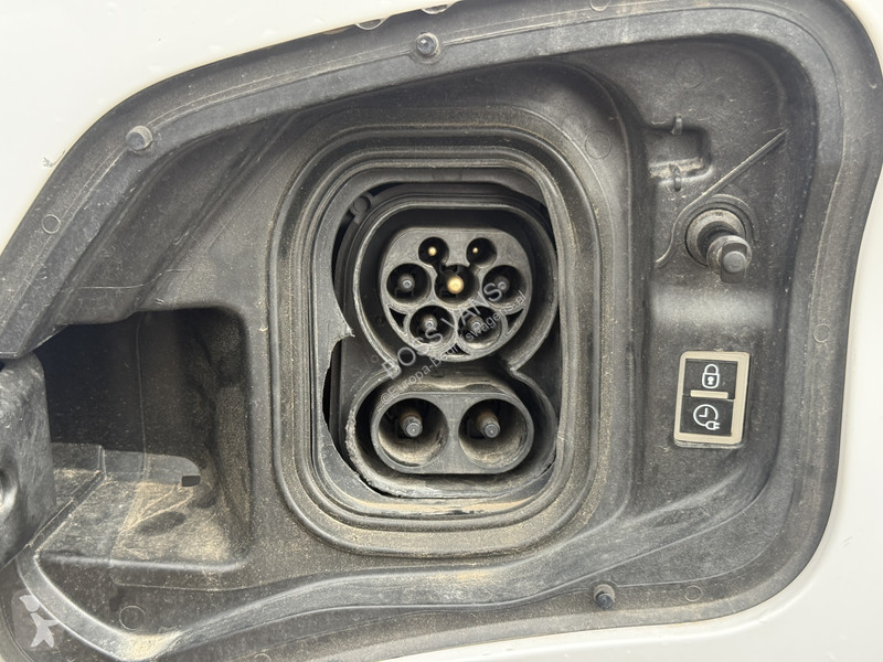 Véhicule utilitaire Opel e 75kWh 136PK e-