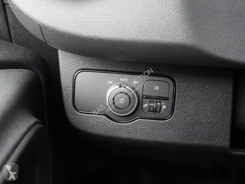 Véhicule utilitaire Mercedes 317 CDI