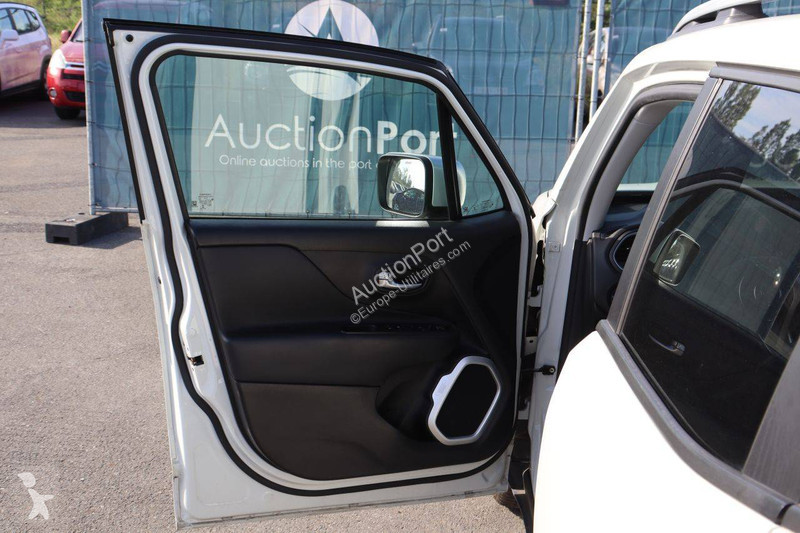 Véhicule utilitaire Jeep