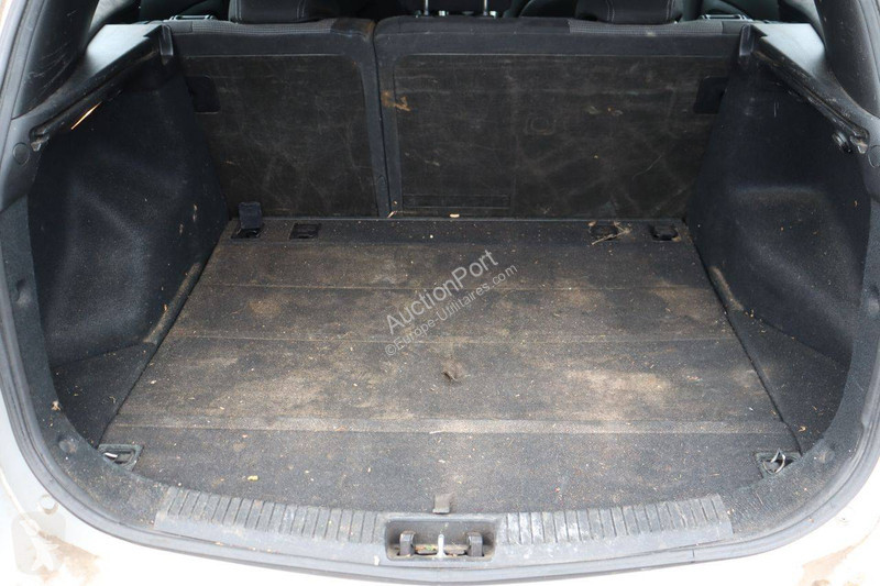 Hyundai i30 van