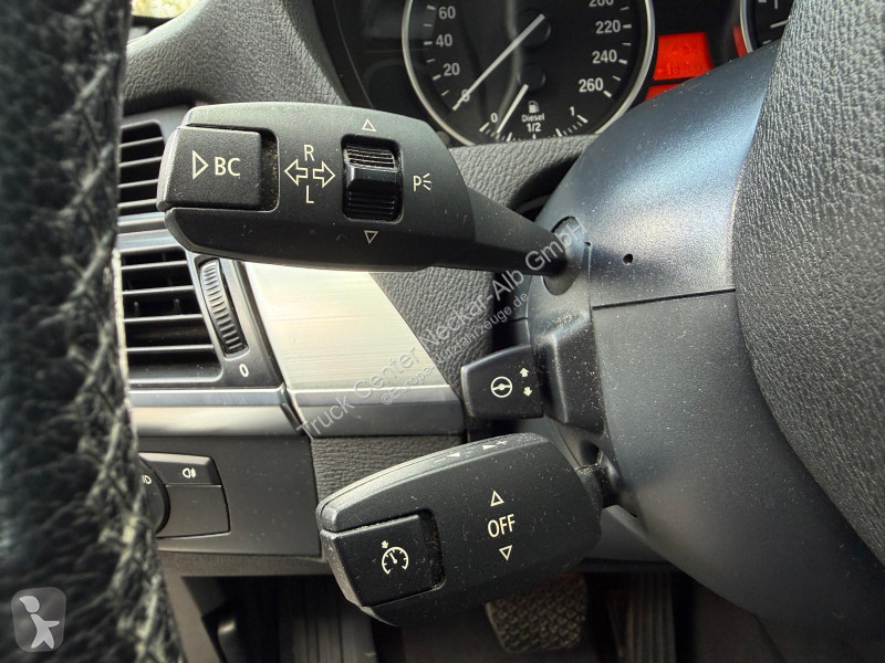 BMW X5 xDrive 30d Pano AHK Navi Leder 19+20...