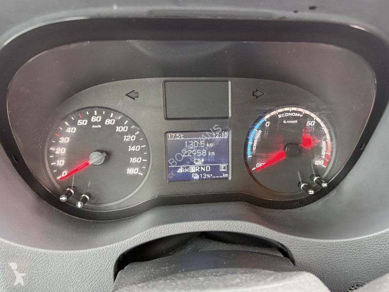 Užitkové vozidlo Mercedes 312 55kWh L2H2...