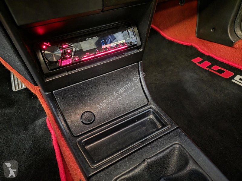 Bedrijfswagen Peugeot 205 GTi 1.9 1.9i - 122...
