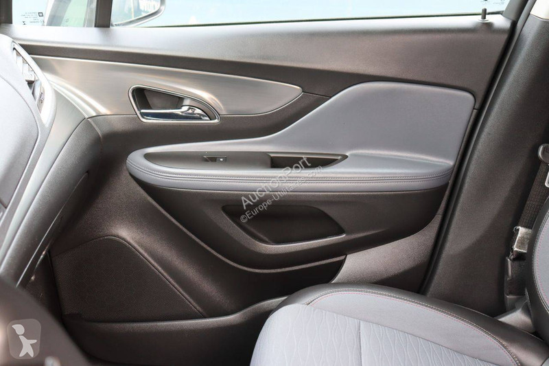 Véhicule utilitaire Opel