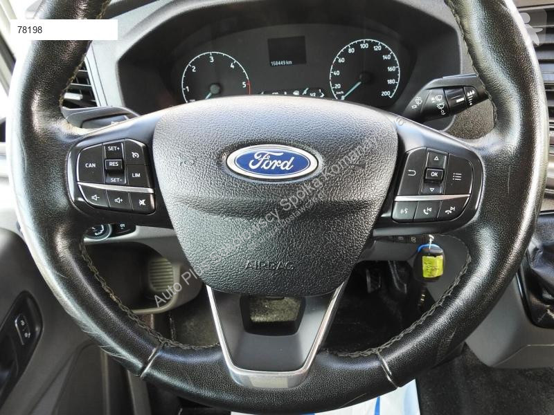 Véhicule utilitaire Ford TRANSIT FURGON...