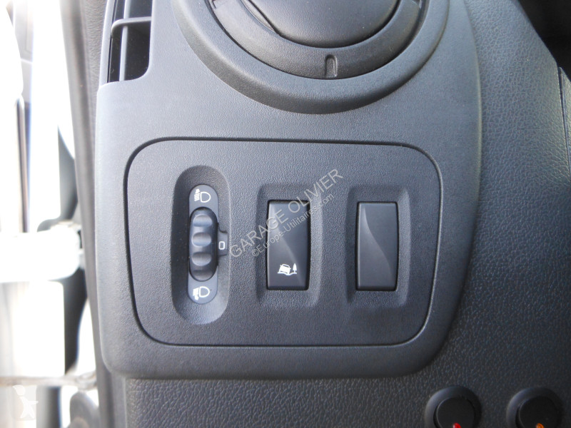 Furgoneta Renault Châssis Cabine Benne RJ3500...