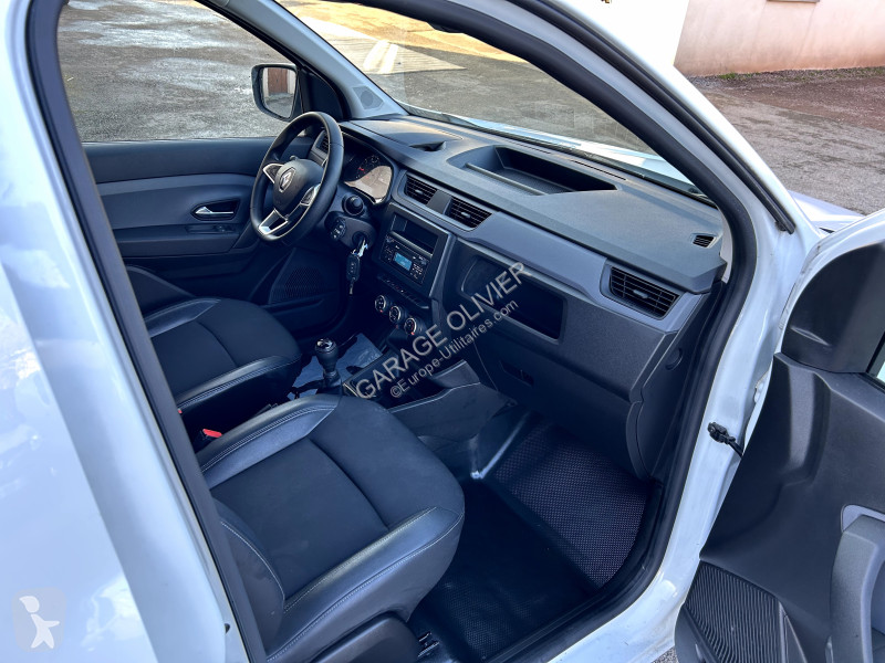 Véhicule utilitaire Renault (Kangoo) 1.5 Blue...