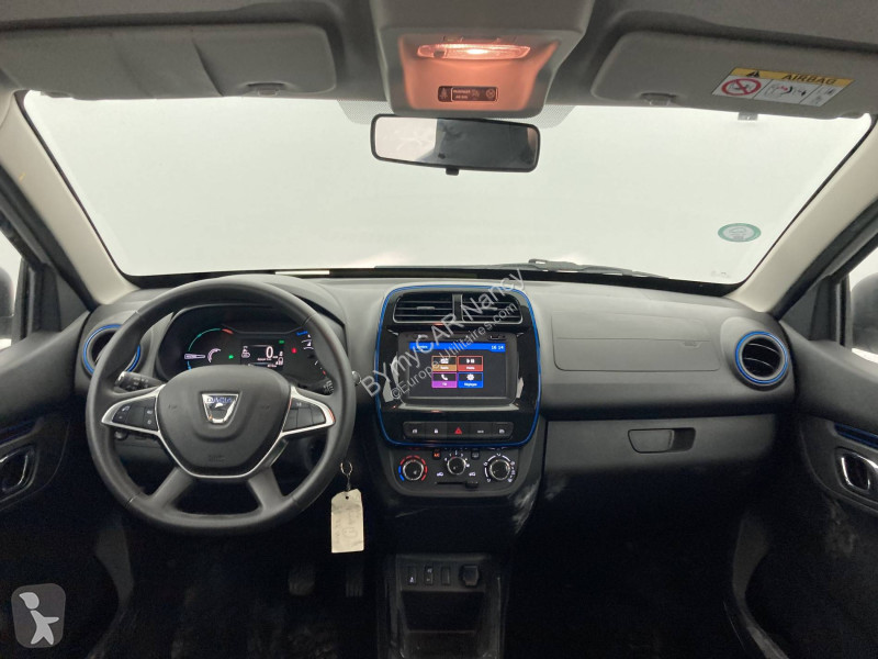 عربة نفعية Dacia Spring Achat Intégral