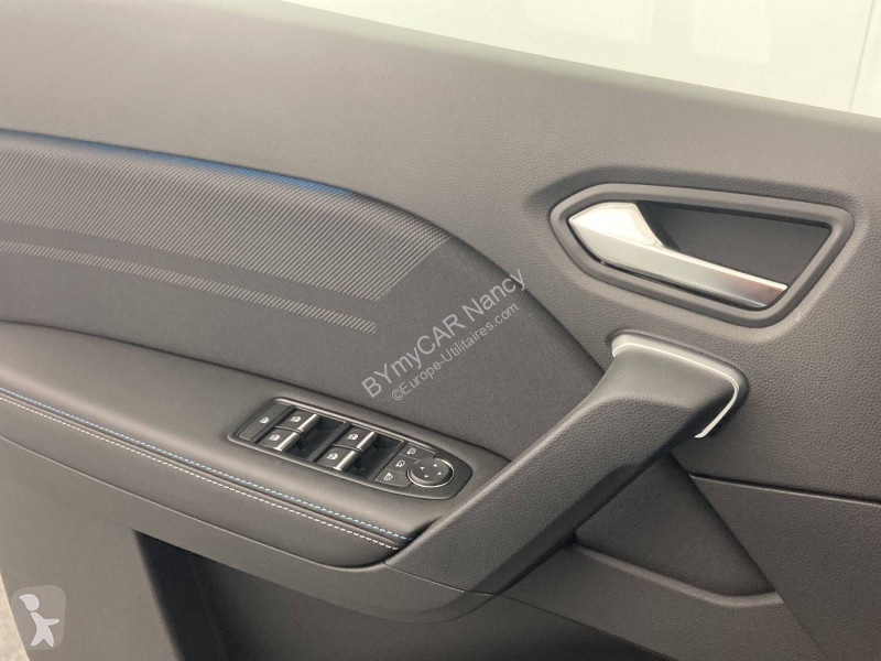 Veicolo commerciale Renault Captur E-Tech full...