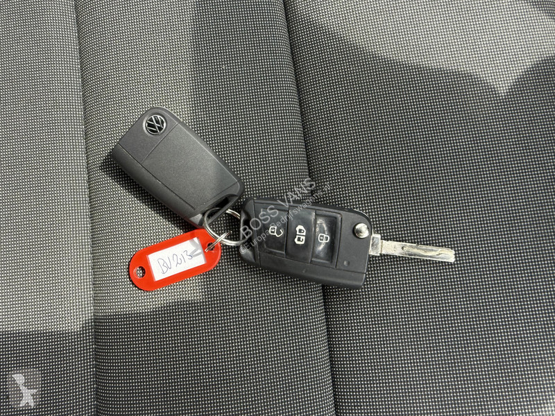Autoutilitară Volkswagen 2.0 TDI 140PK L3H3...