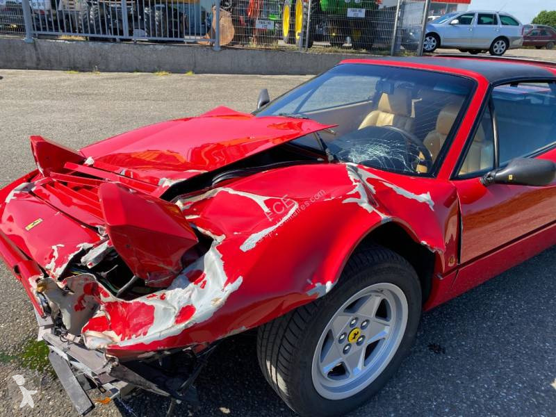 Autoutilitară Ferrari