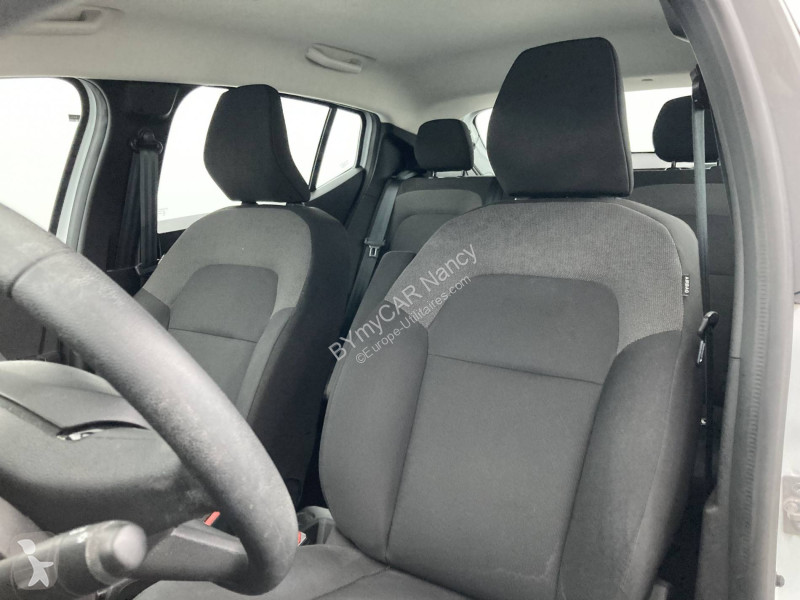 Užitkové vozidlo Dacia Sandero ECO-G 100 - 22