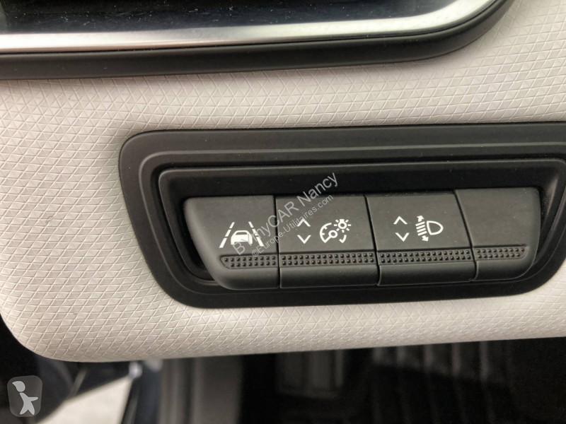 Veicolo commerciale Renault Clio TCe 90 - 21N