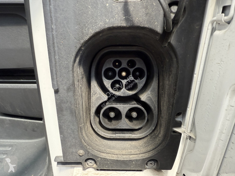 Autoutilitară Volkswagen 113PK L2H1 138KM WLTP...