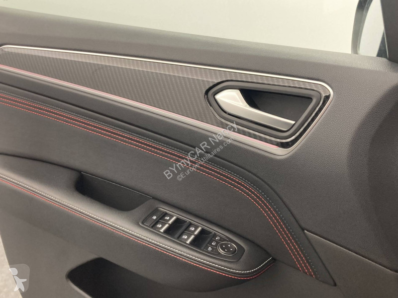 Autoutilitară Renault Arkana mild hybrid 140...